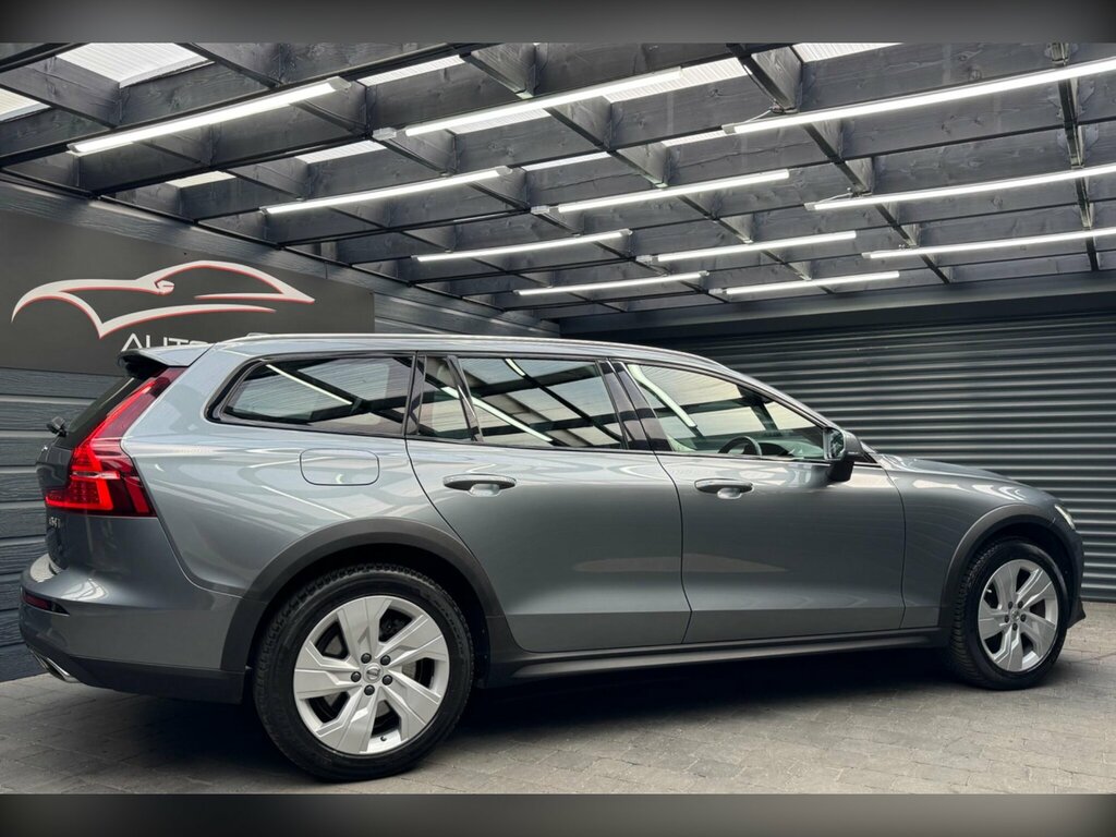 Volvo V60 2.0 D4 Plus Awd Euro 6 Ss NH19OED Grey #6