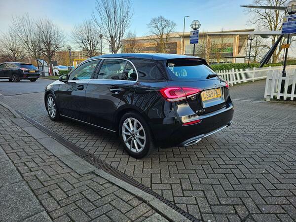 Mercedes-Benz A Class 1.5 A180d Sport 7G-dct Euro 6 Ss LS69FWJ Black #5