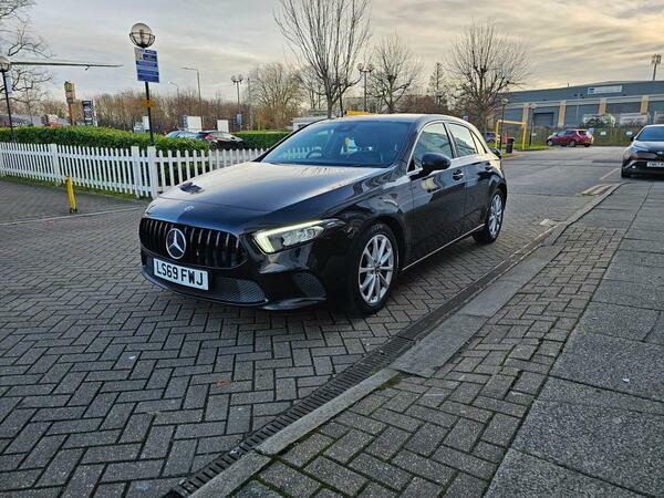 Mercedes-Benz A Class 1.5 A180d Sport 7G-dct Euro 6 Ss LS69FWJ Black #3