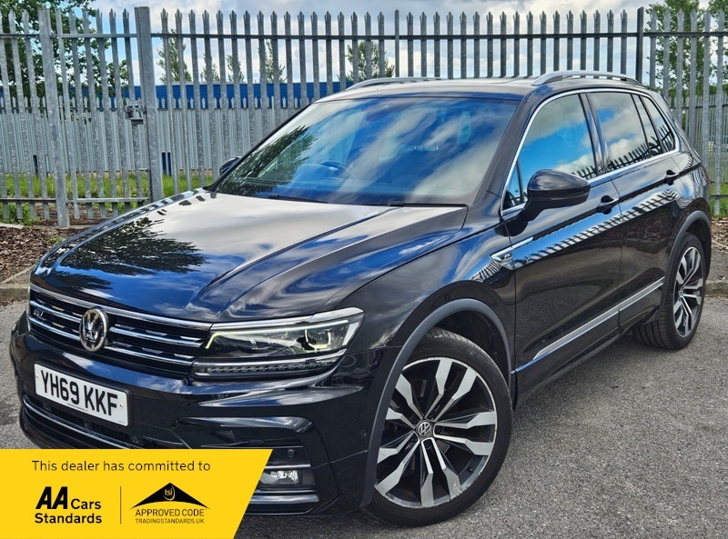 Volkswagen Tiguan 2.0 Tdi R-line Tech YH69KKF Black #2