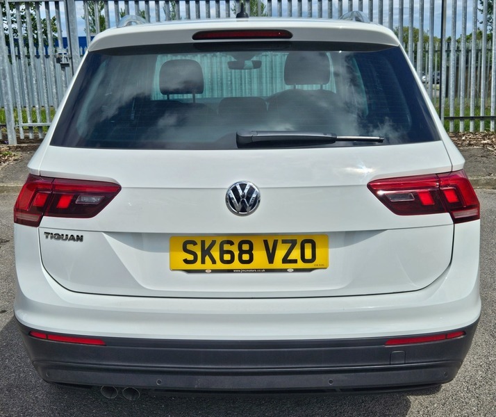 Volkswagen Tiguan 2.0 Tdi Se Navigation SK68VZO White #5