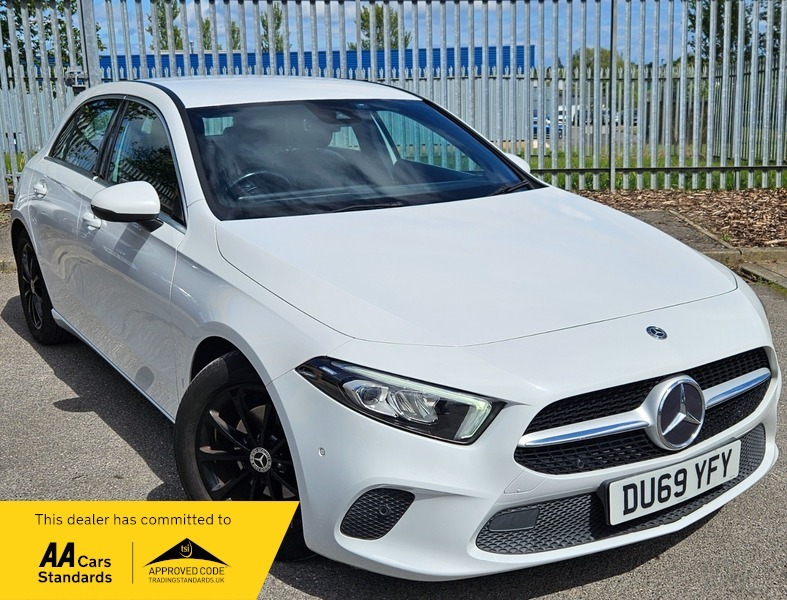 Mercedes-Benz A Class 1.5 A180d Sport Executive White