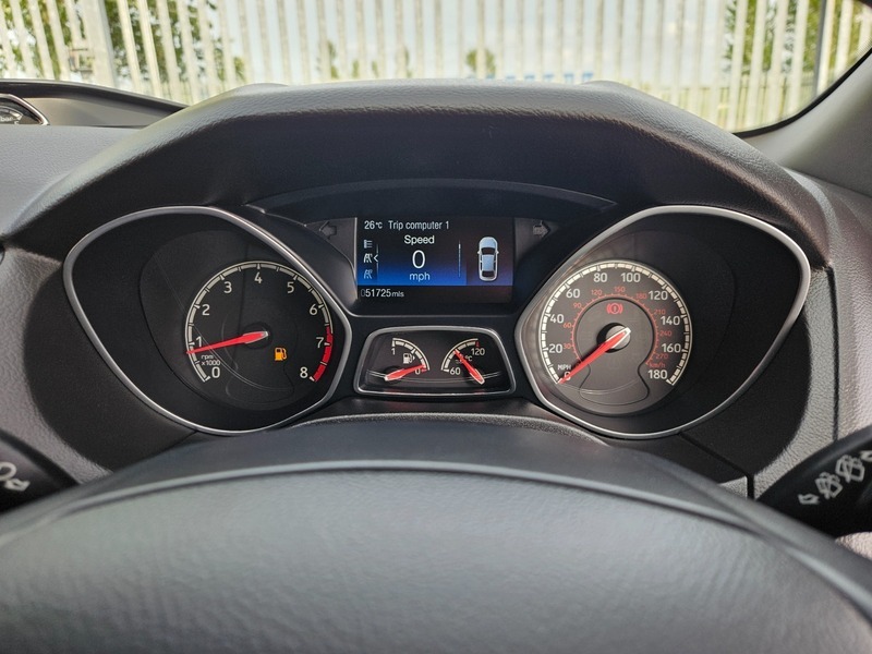 Ford Focus 2.0T Ecoboost St-3 Hatchback ND16LFX White #6