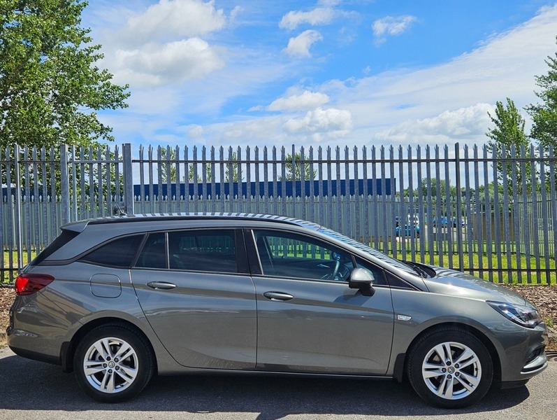 Vauxhall Astra 1.6 Cdti Ecoflex Design DX18ENM Grey #2