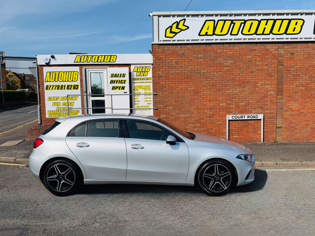 Mercedes-Benz A Class Se 7G-dct Euro 6 Ss KU70GOC #2