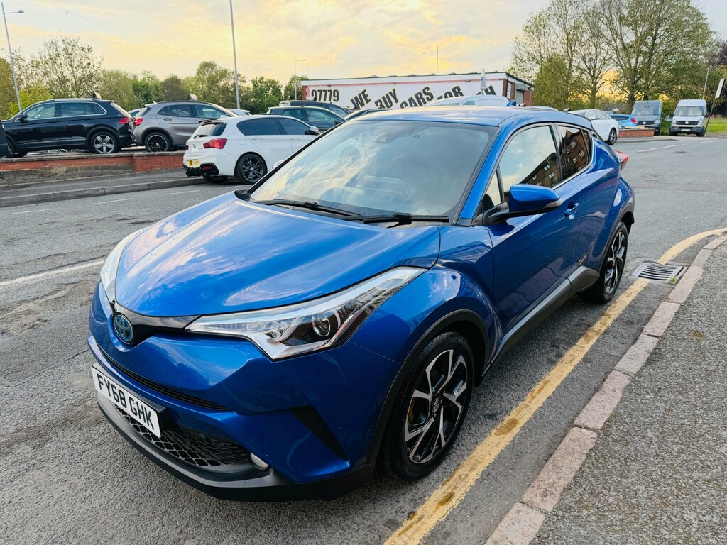 Toyota C-Hr Design Hev Cvt FY68GHK Blue #3