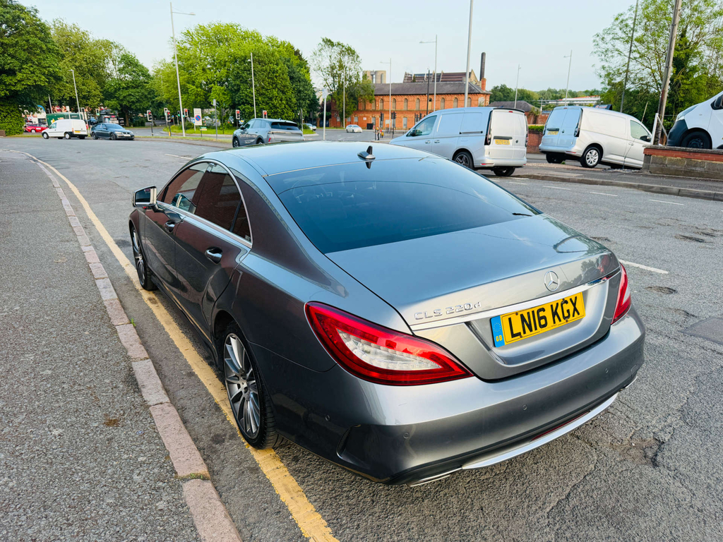 Mercedes-Benz CLS 220 D Amg Line Premium LN16KGX #6