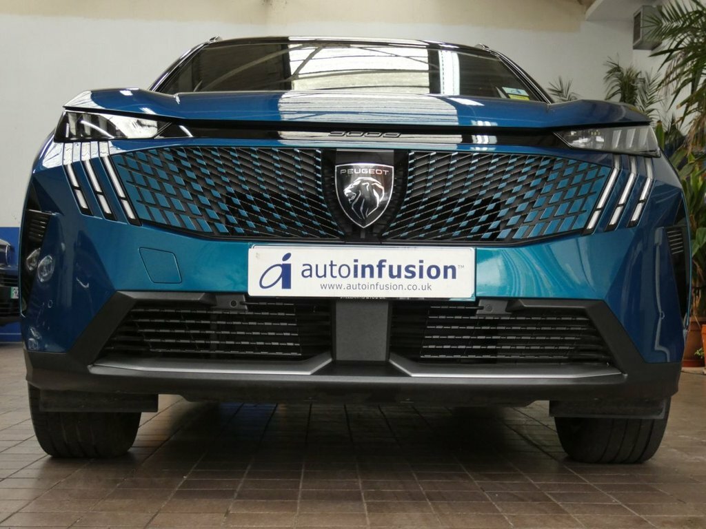Peugeot 5008 1.2L Gt FD74NTC Blue #2