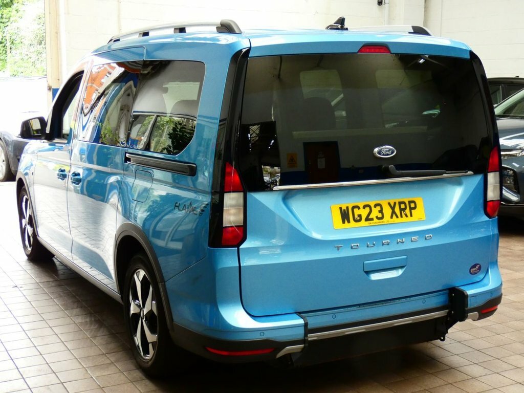 Ford Grand Tourneo Connect 1.5L Active Blue #4