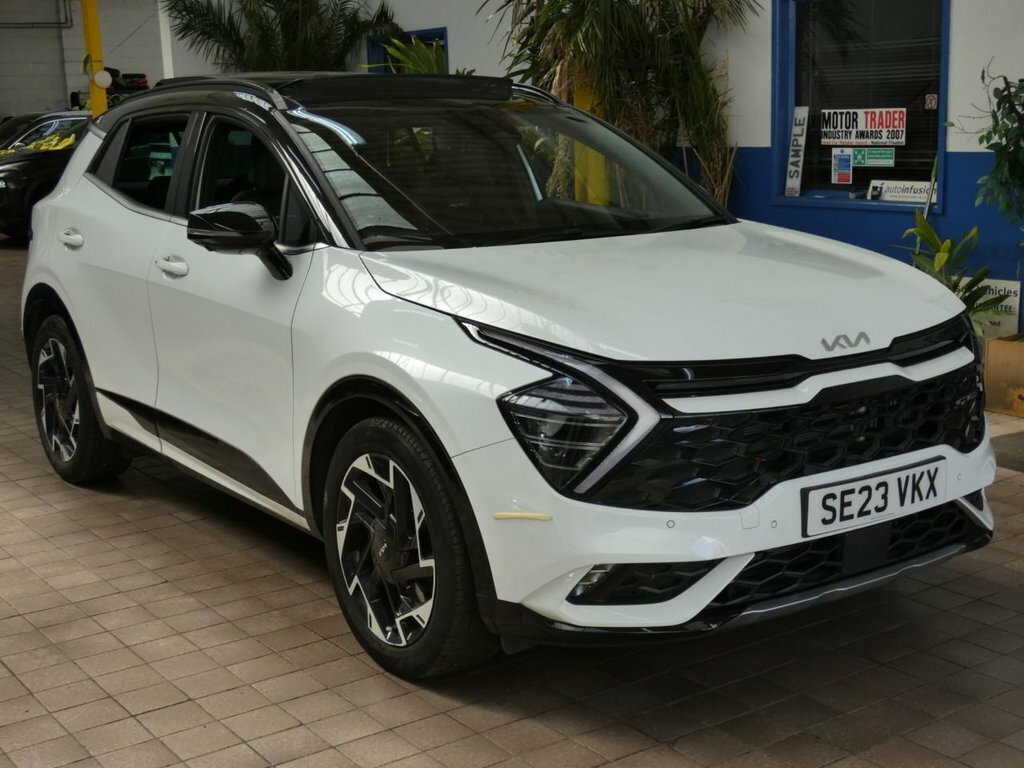 Kia Sportage 1.6L Gt-line S SE23VKX White #4