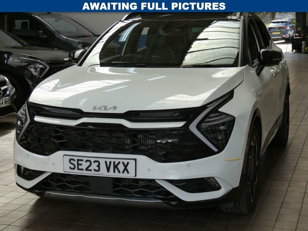 Kia Sportage 1.6L Gt-line S SE23VKX White #3