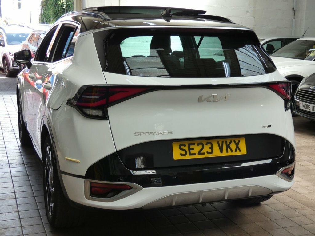 Kia Sportage 1.6L Gt-line S SE23VKX White #6