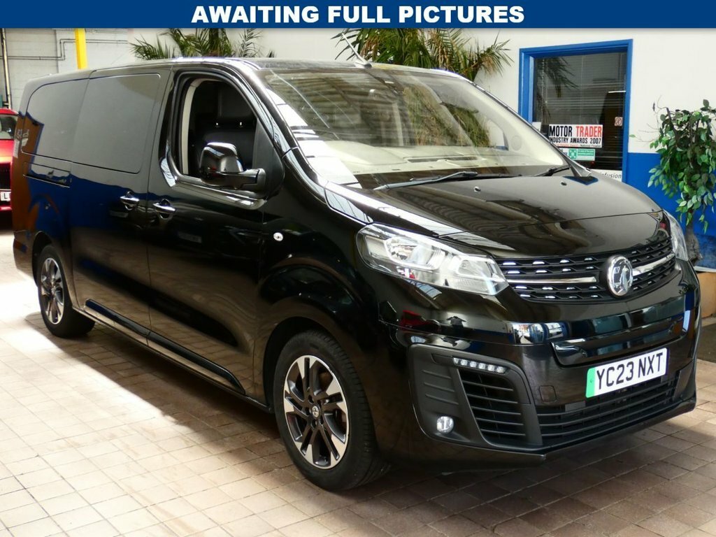 Vauxhall Vivaro Mpv YC23NXT Black #3