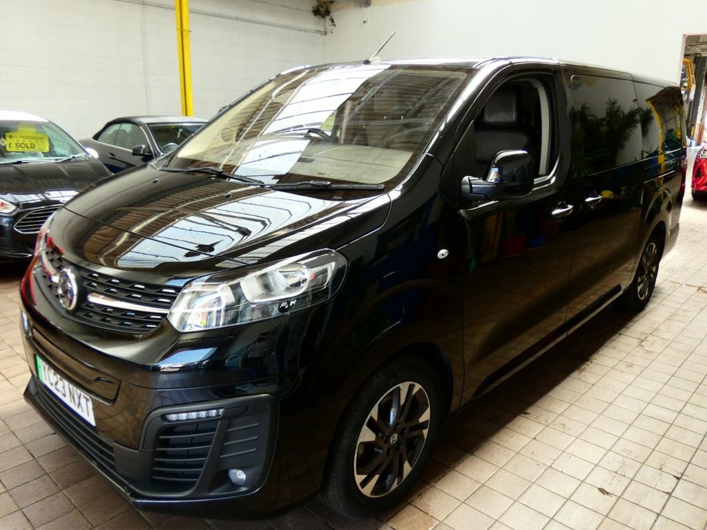 Vauxhall Vivaro Mpv YC23NXT Black #4