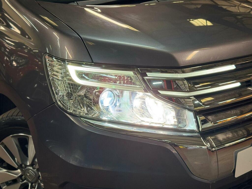 Honda StepWagon Mpv 1.5 7 Seats Waku Waku Doors 201564  #12