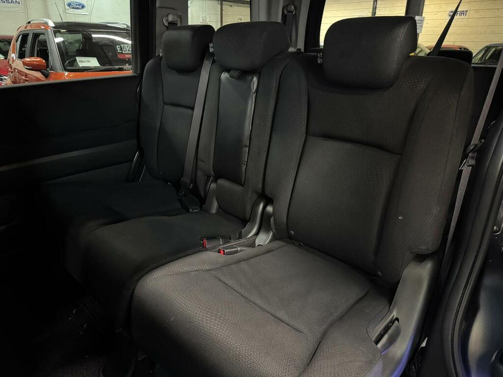 Honda StepWagon Mpv 1.5 7 Seats Waku Waku Doors 201564  #29