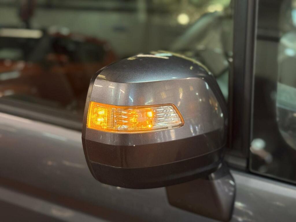 Honda StepWagon Mpv 1.5 7 Seats Waku Waku Doors 201564  #14