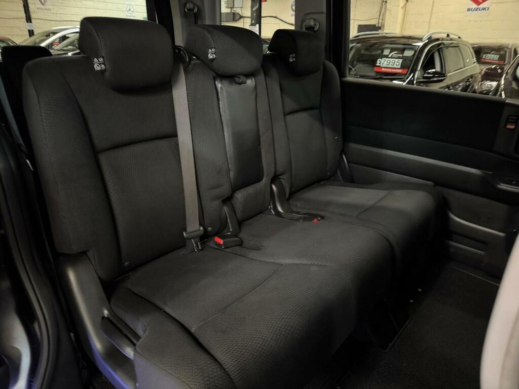 Honda StepWagon Mpv 1.5 7 Seats Waku Waku Doors 201564  #25