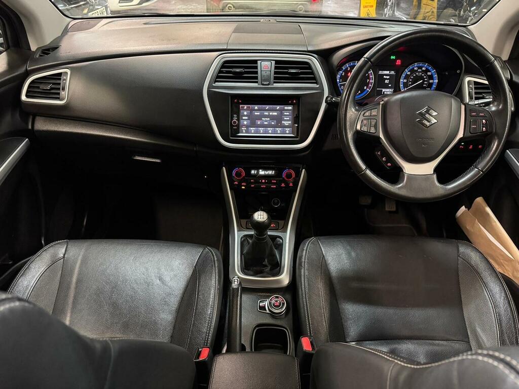 Suzuki SX4 S Cross Suv Red #27
