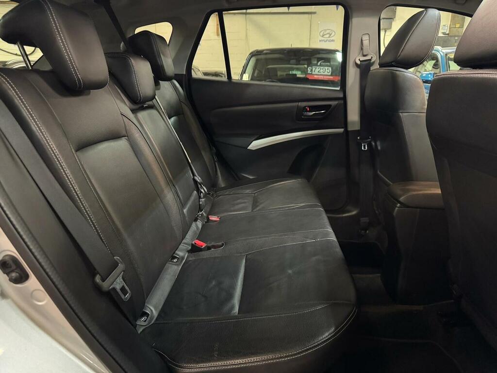 Suzuki SX4 S Cross Suv Red #44