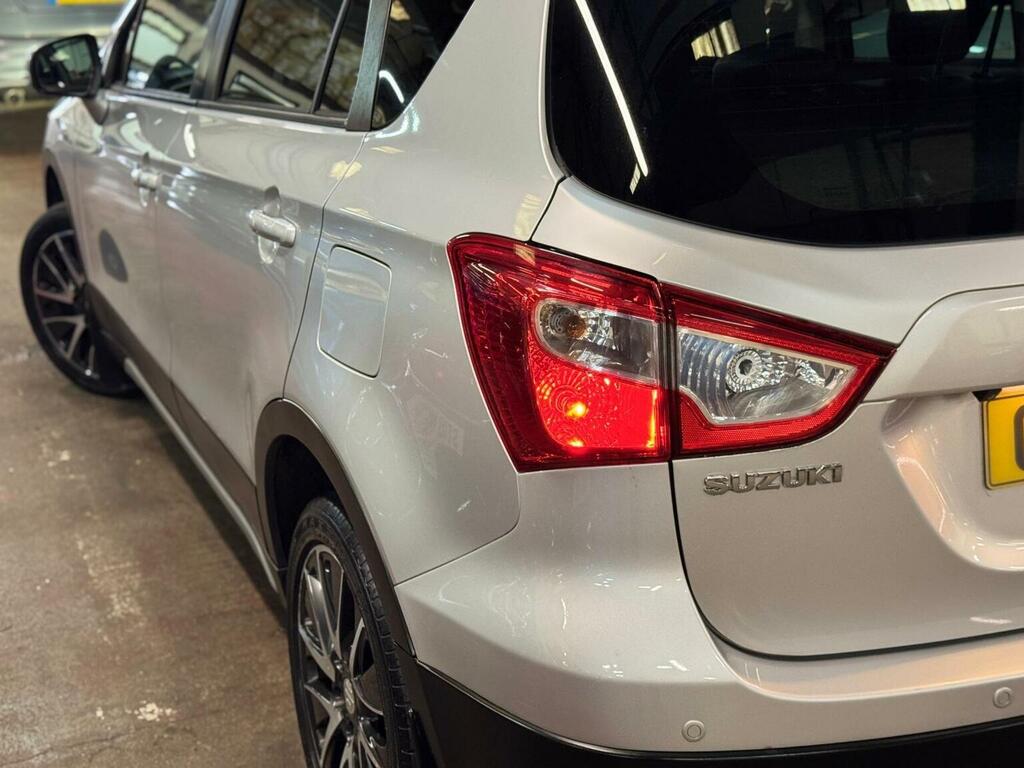 Suzuki SX4 S Cross Suv Red #12
