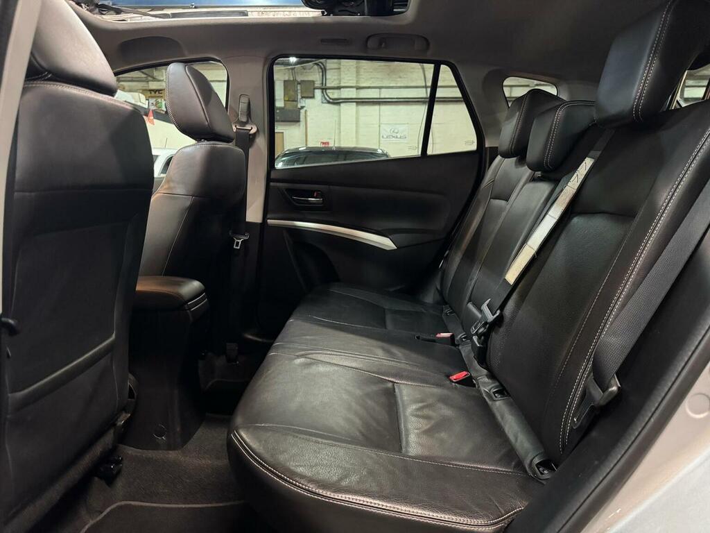 Suzuki SX4 S Cross Suv Red #47
