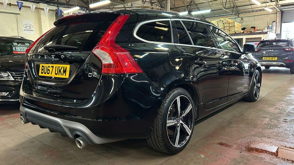 Volvo V60 2.0 D4 R-design Nav Euro 6 Ss BU67UKM Black #6