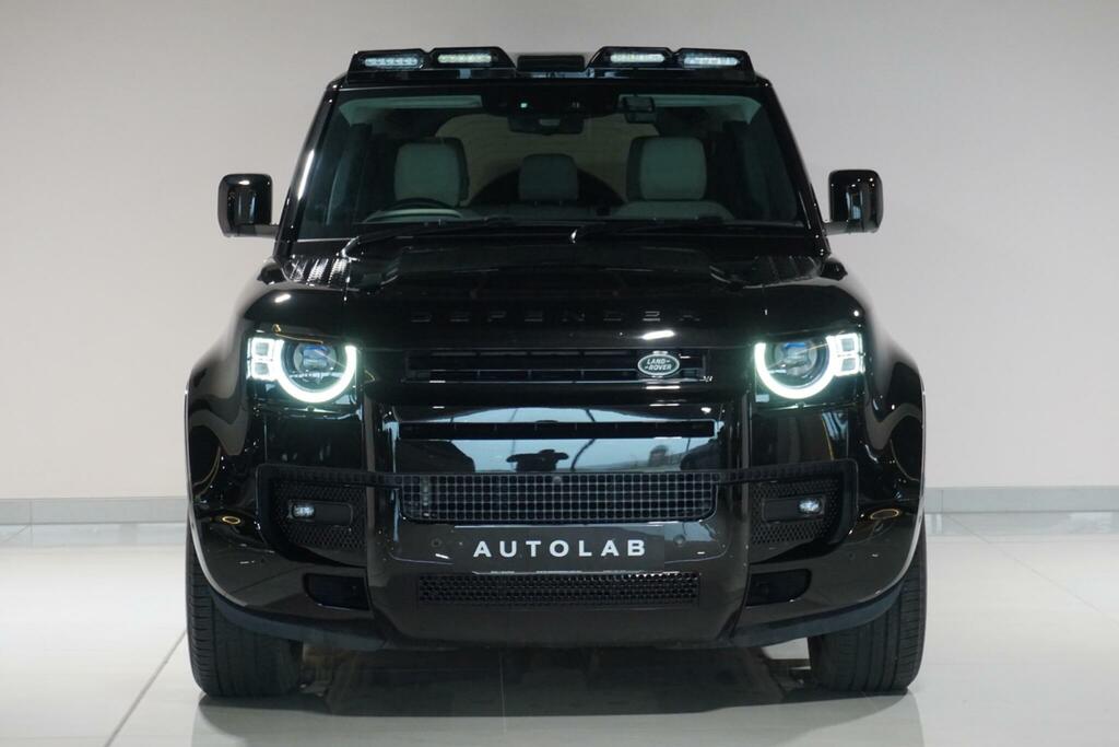 Land Rover Defender 110 3.0 D250 Mhev  Black #4