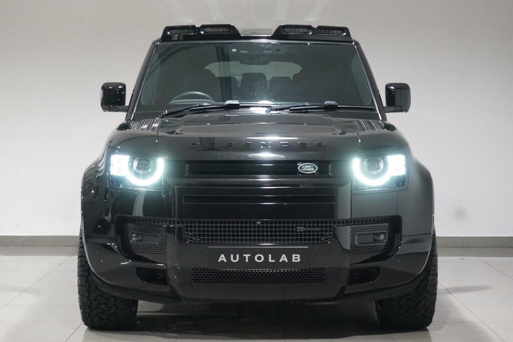 Land Rover Defender 110 3.0 D250 Mhev Black #4