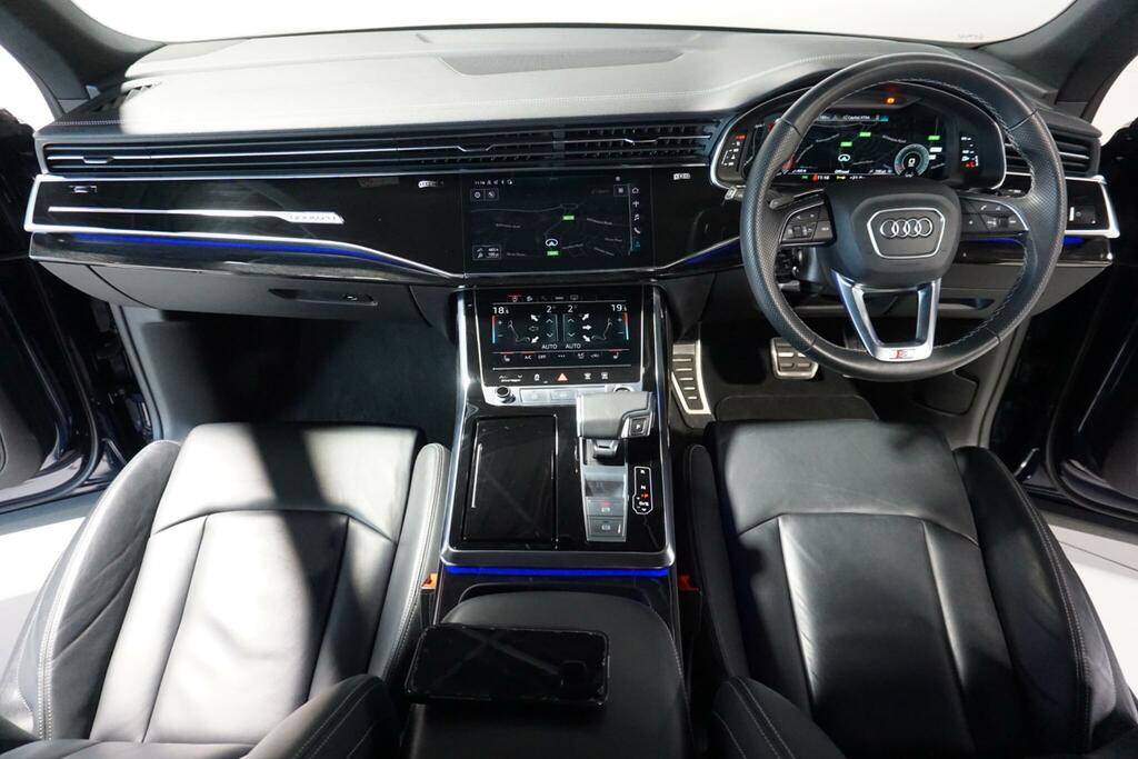 Audi Q8 3.0 Tfsi V6 Blue #6