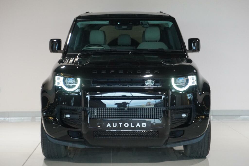 Land Rover Defender 110 3.0 D250 Mhev  Black #4