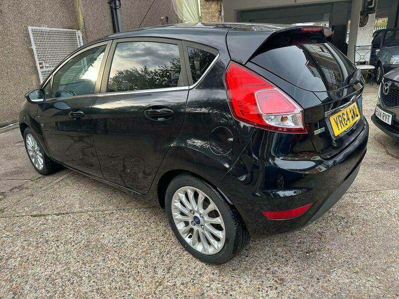 Ford Fiesta 1.0T Ecoboost Titanium X YR64AWZ Black #4