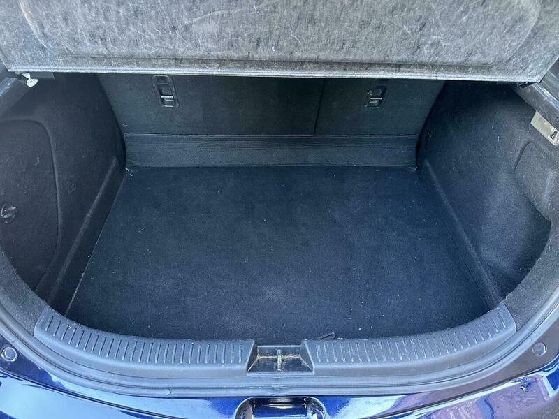 Mazda 3 Hatchback 1.6 Ts 200857 Silver #32