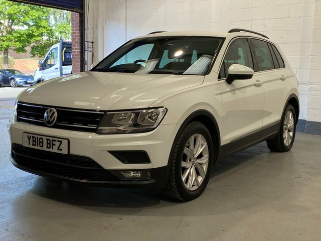 Volkswagen Tiguan 2018 2.0 Tdi Se Navigation Suv E YB18BFZ White #5