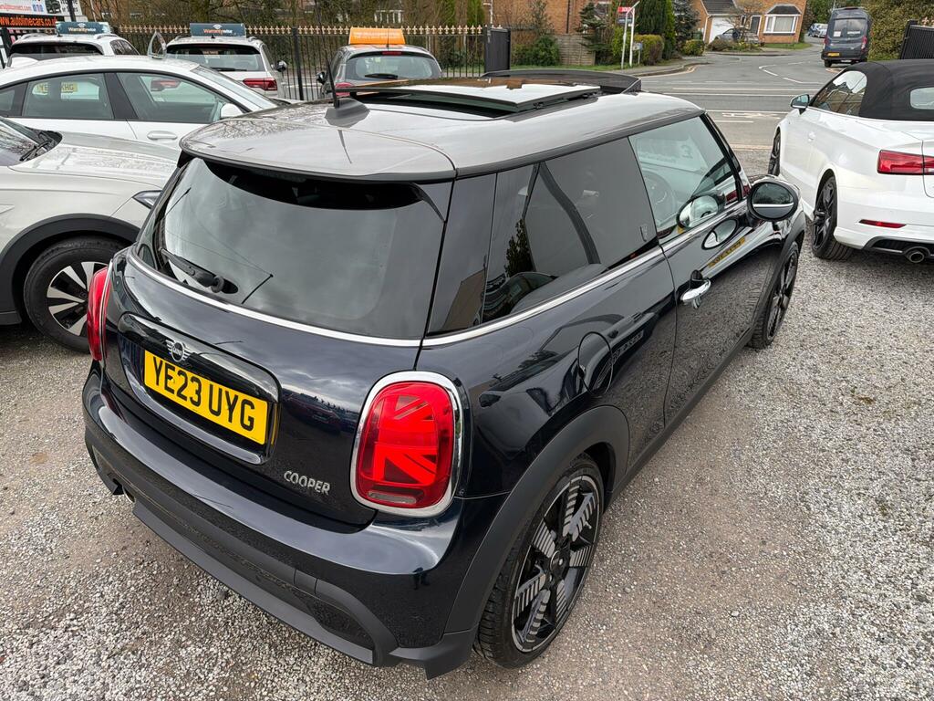 Mini Hatch 1.5 Cooper Exclusive Steptronic Euro 6 Ss YE23UYG Black #6