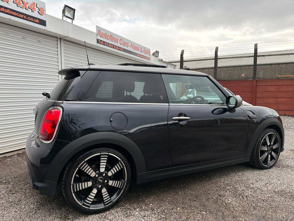Mini Hatch 1.5 Cooper Exclusive Steptronic Euro 6 Ss YE23UYG Black #5