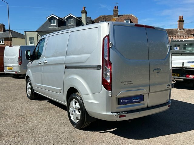 Ford Transit Custom 2.0 Tdci 270 Limited BG67EOP Silver #5