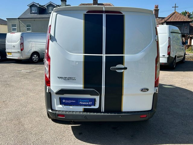 Ford Transit Custom 2.2 Tdci 270 Econetic BD65WZJ White #2