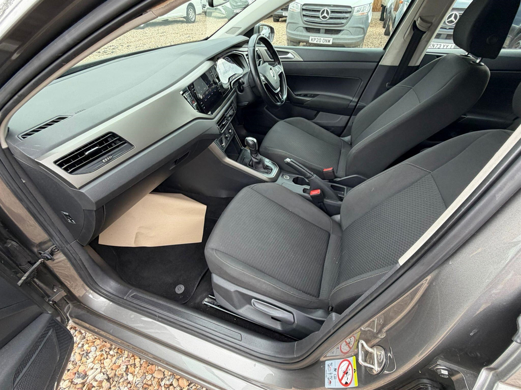 Volkswagen Polo 1.0 Tsi Match Dsg Euro 6 Ss GD21XVW Grey #4