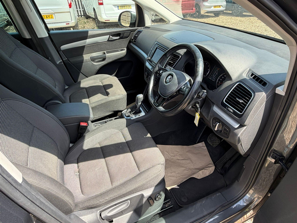 Volkswagen Sharan 1.4 Tsi Se Nav Dsg Euro 6 Ss Grey #4