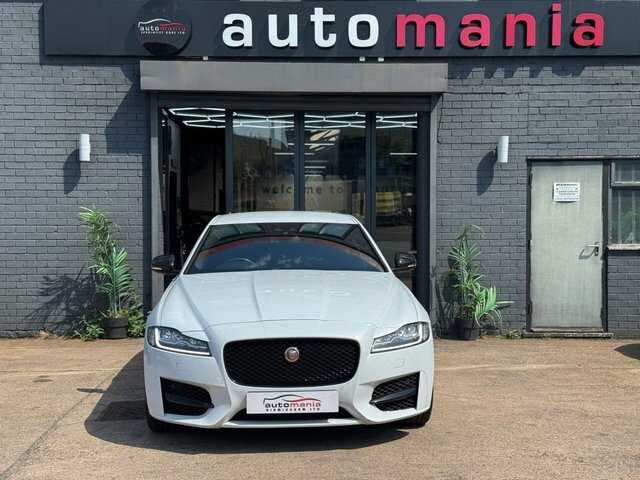 Jaguar XF R-sport Saloon White