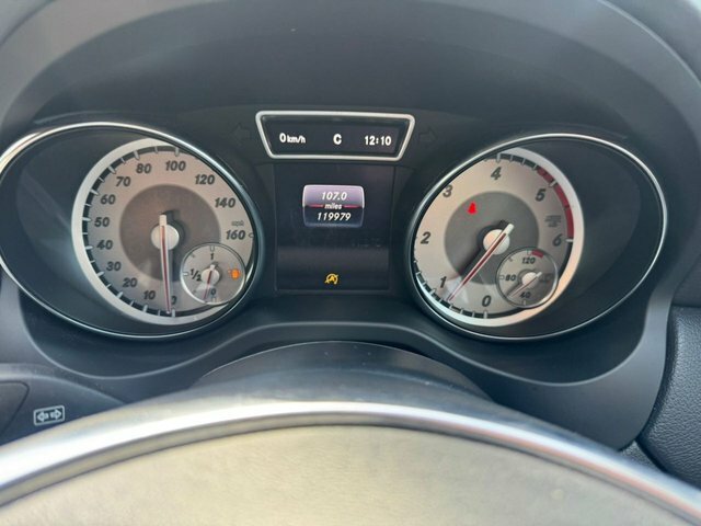 Mercedes-Benz GLA Class Gla200d Amg Line Suv SR65ENF Black #6