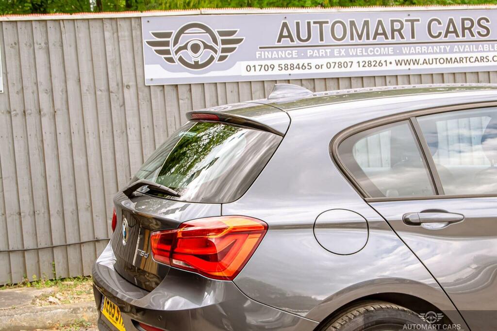 BMW 1 Series Hatchback 1.5 116D Se Euro 6 Ss 2015 YE65SYA Grey #4