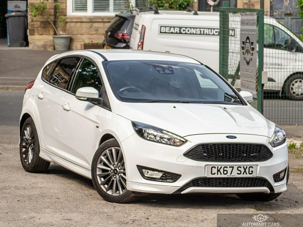 Ford Focus Hatchback 1.5 Tdci St-line Euro 6 Ss 2018 White