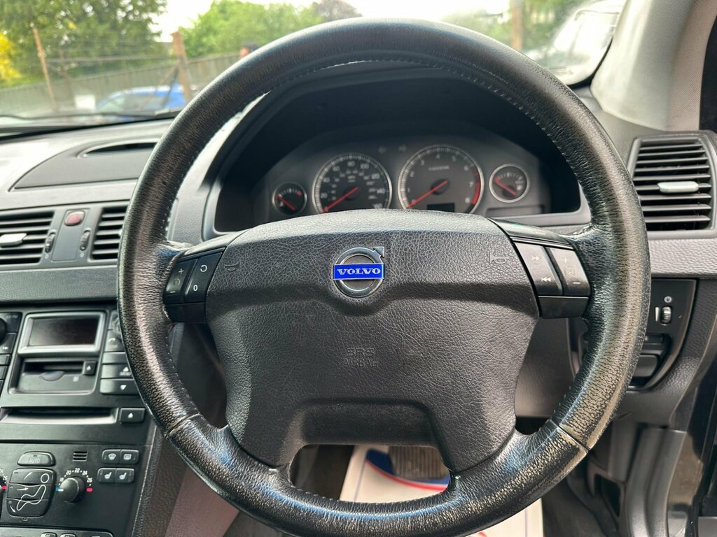 Volvo XC90 2.4 D5 Se Black #49