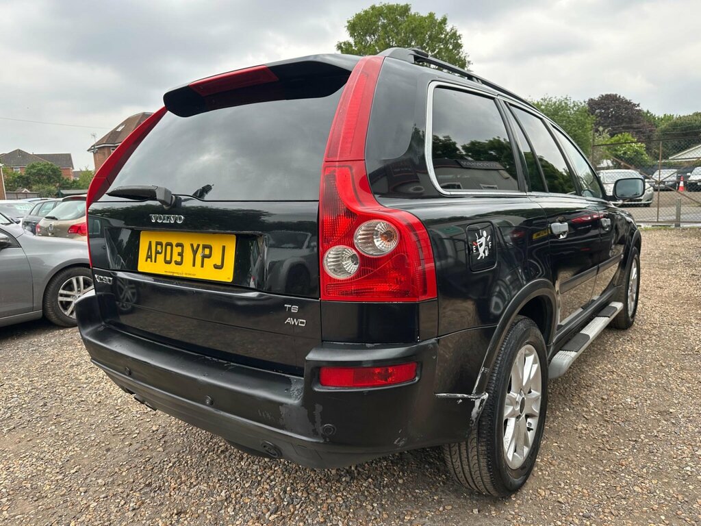 Volvo XC90 2.4 D5 Se Black #21