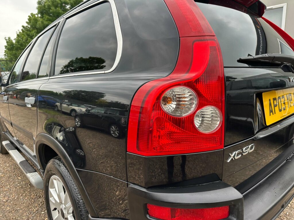 Volvo XC90 2.4 D5 Se Black #44