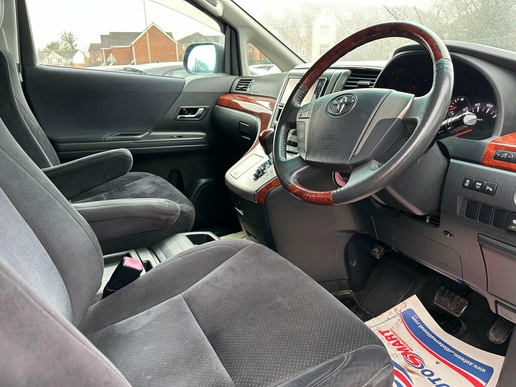 Toyota Vellfire 2.4 S Black #25