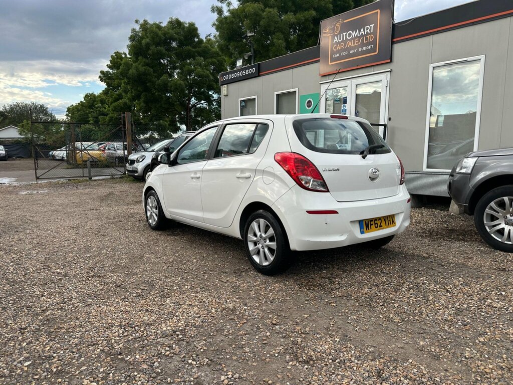Hyundai I20 1.2 Active Euro 5 WF62YHX White #3