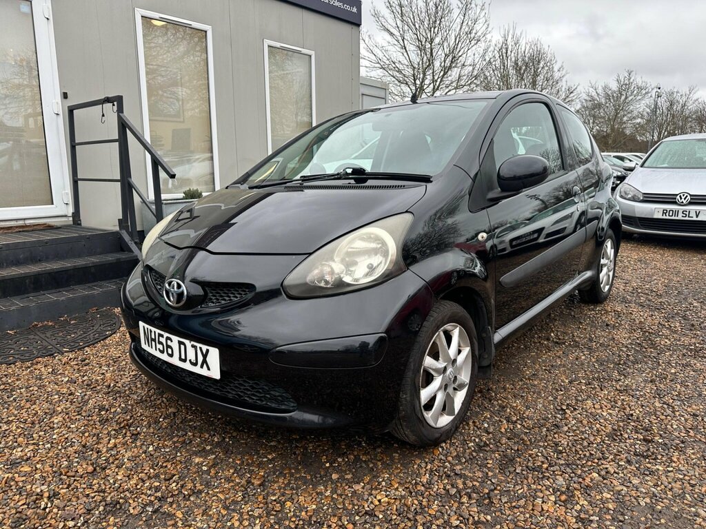 Toyota Aygo 1.0 Vvt-i Black Euro 4 Black #3